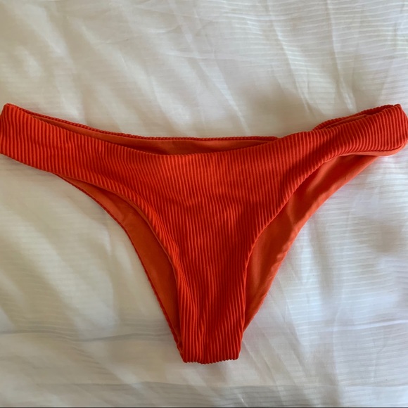 Beach Riot Swim Set - XS - Picture 3 of 5